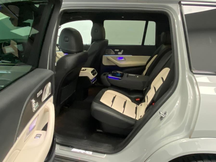 Used 2024 Mercedes-Benz GLS 63 AMG 4MATIC image 23