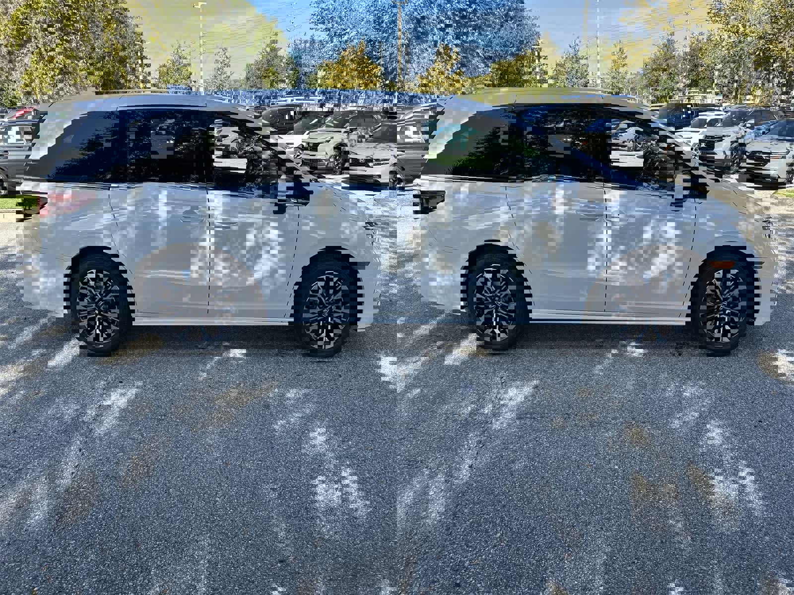 New 2026 Honda Odyssey Elite image 7