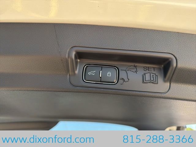 New 2026 Ford Explorer ST-Line image 29