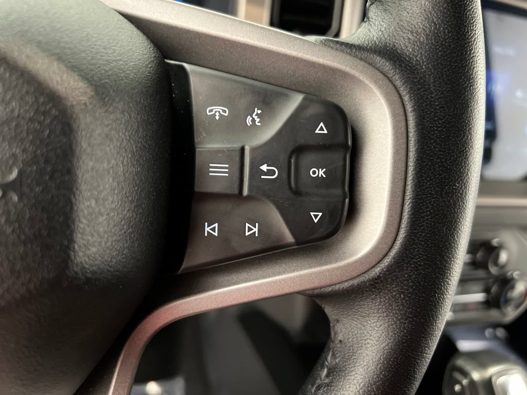Used 2025 Ford Bronco Outer Banks AWD/4WD image 43