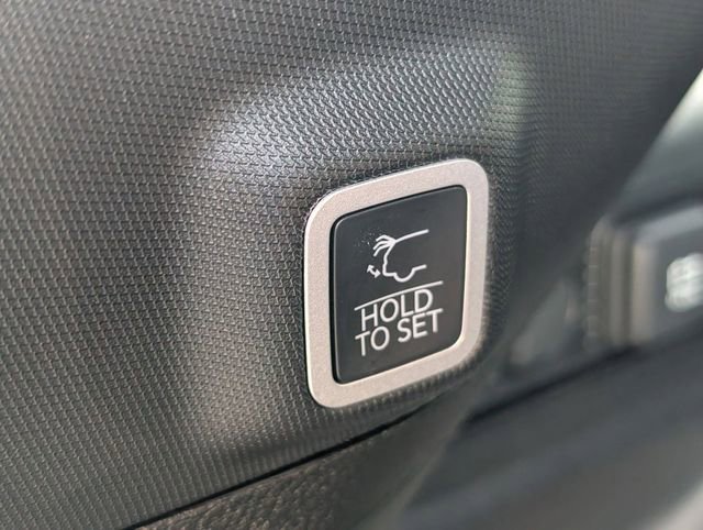 New 2026 Jeep Grand Cherokee Altitude RWD image 28