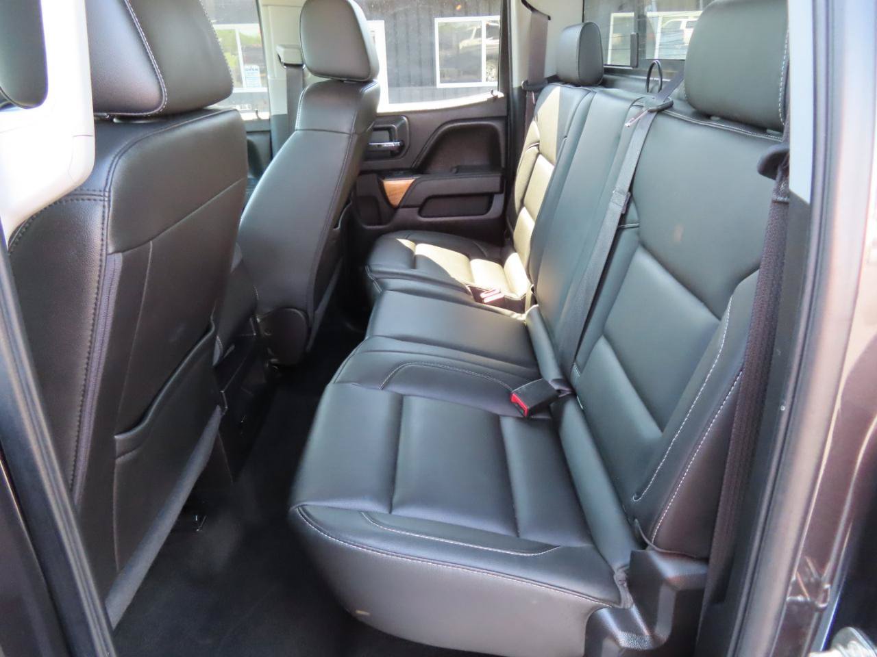 Used 2016 Chevrolet Silverado 1500 LTZ w/ Sport Package AWD/4WD image 43