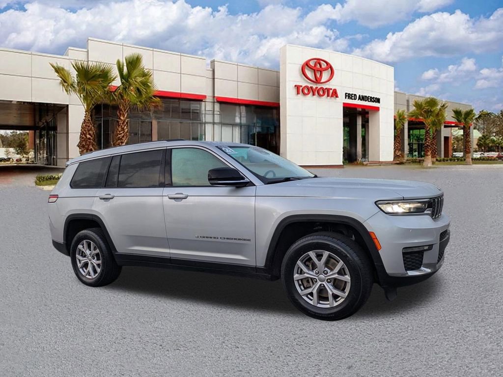 Used 2021 Jeep Grand Cherokee L Limited AWD/4WD image 1