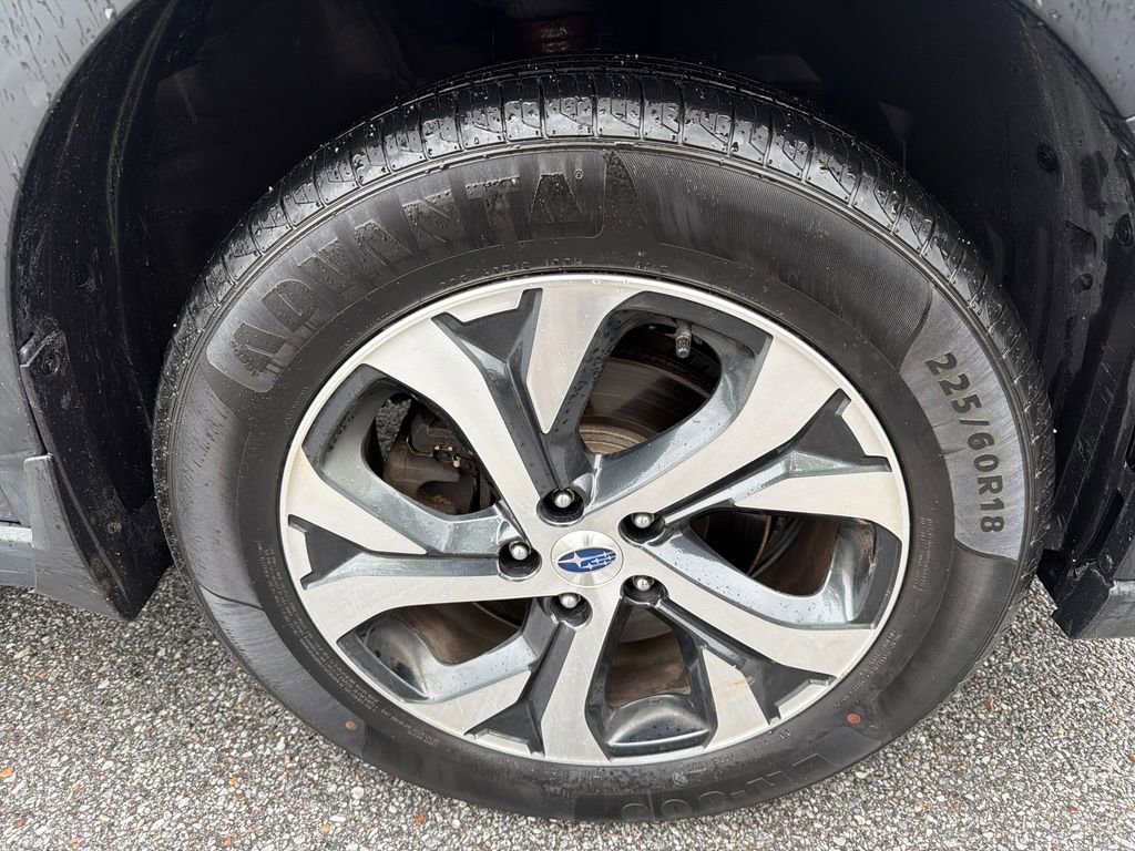 Used 2022 Subaru Outback Touring AWD/4WD image 18