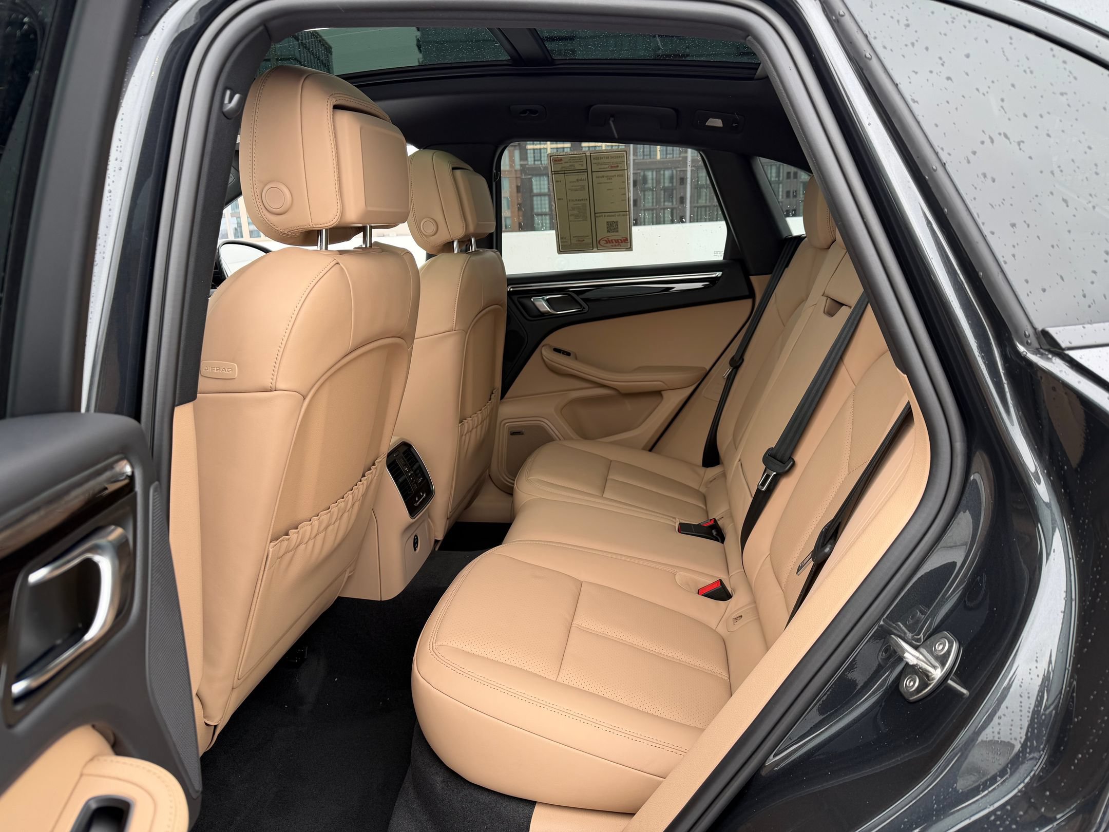 Certified 2026 Porsche Macan AWD/4WD image 22