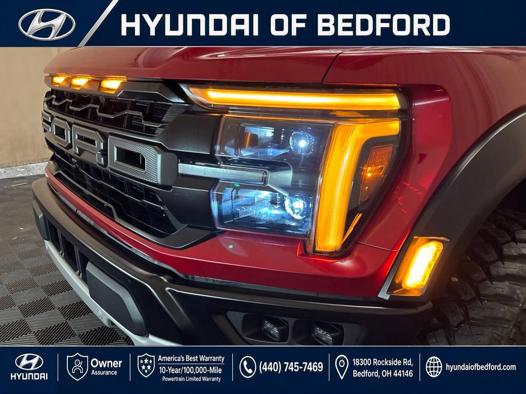 Used 2025 Ford F150 Raptor AWD/4WD image 11