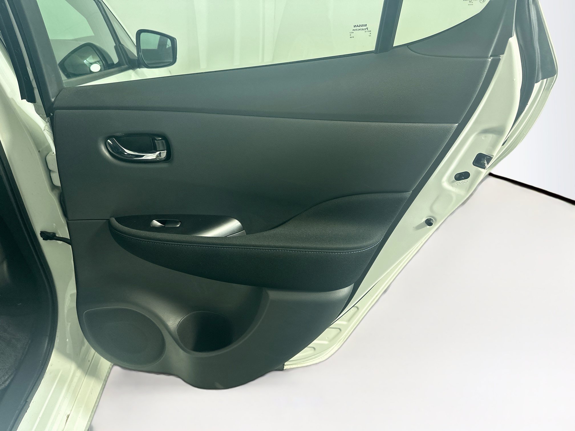 Used 2024 Nissan Leaf S FWD image 30