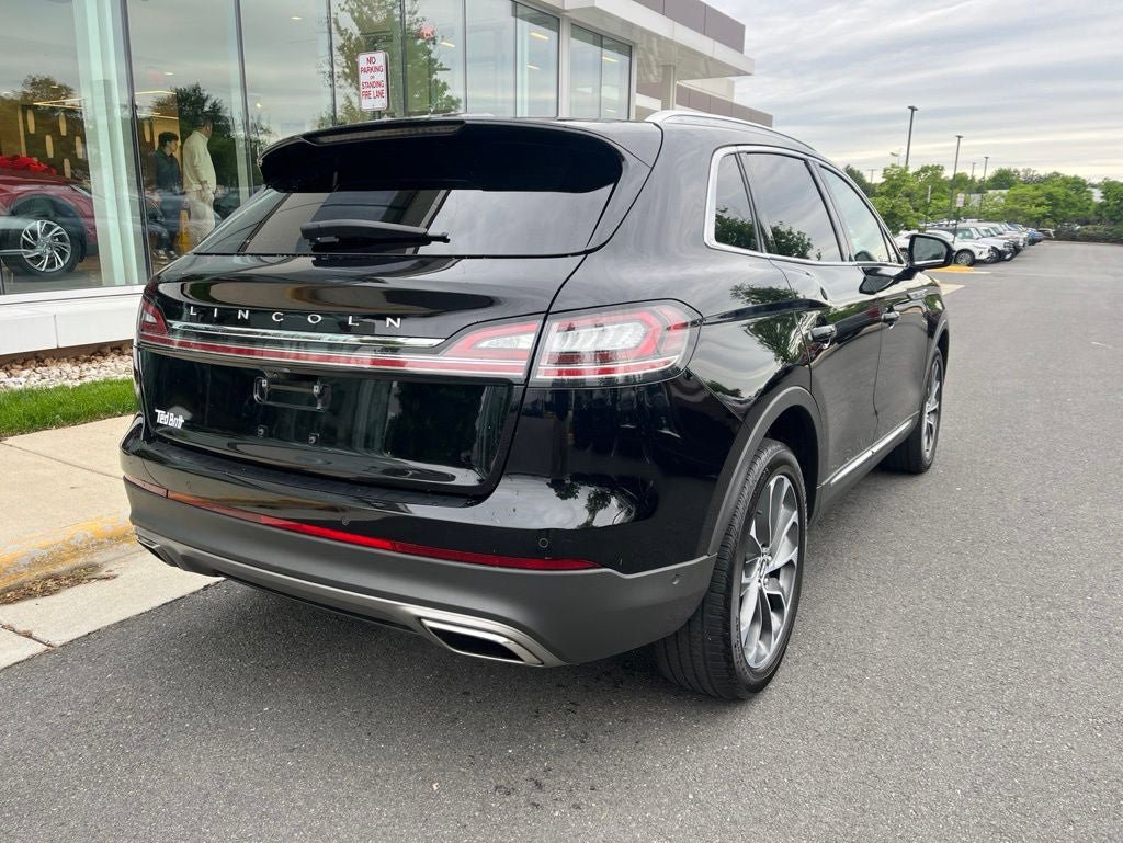Used 2023 Lincoln Nautilus Reserve w/ Equipment Group 201A AWD/4WD image 9