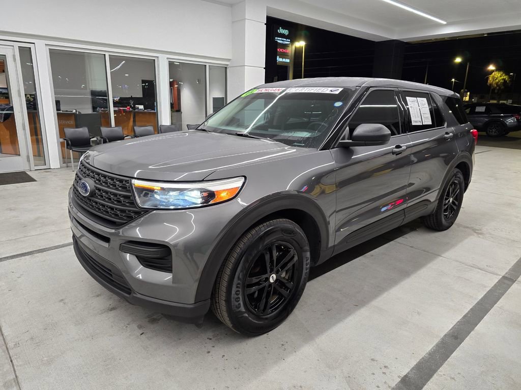 Used 2023 Ford Explorer 2WD image 2