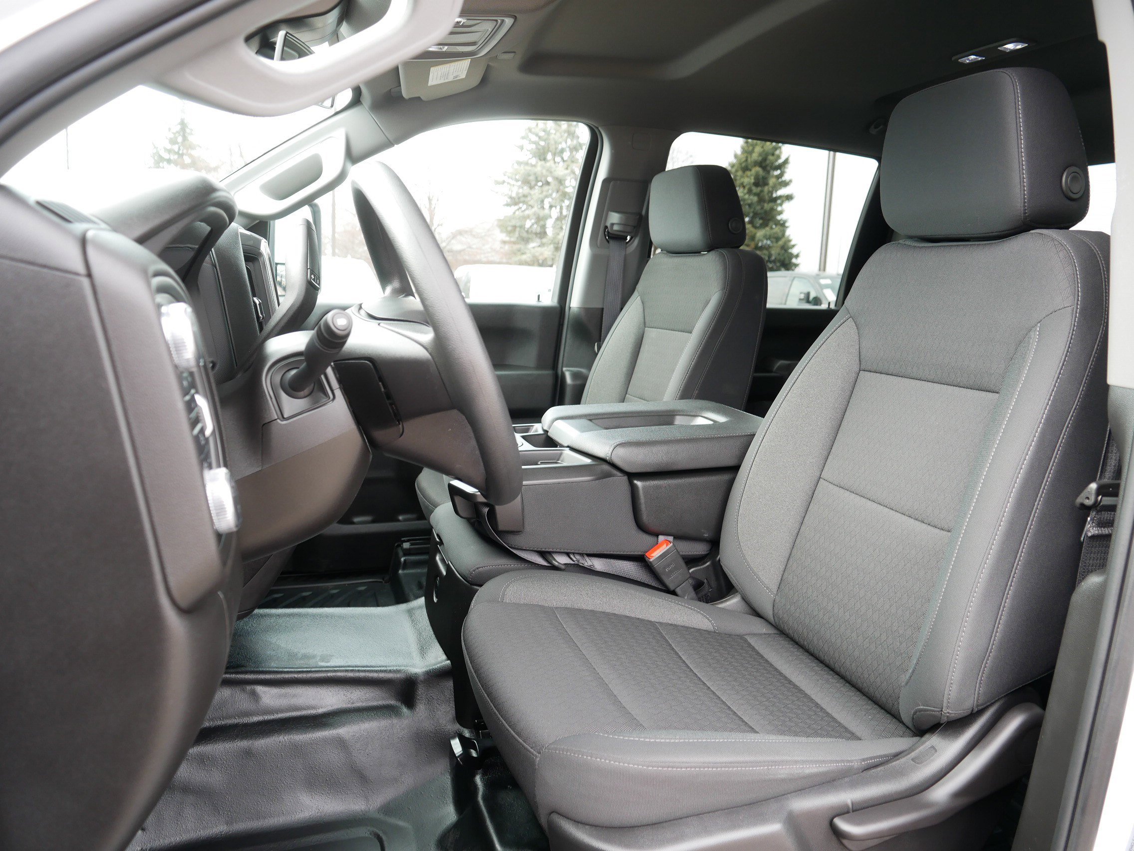 Used 2025 GMC Sierra 2500 Pro w/ Convenience Package image 34