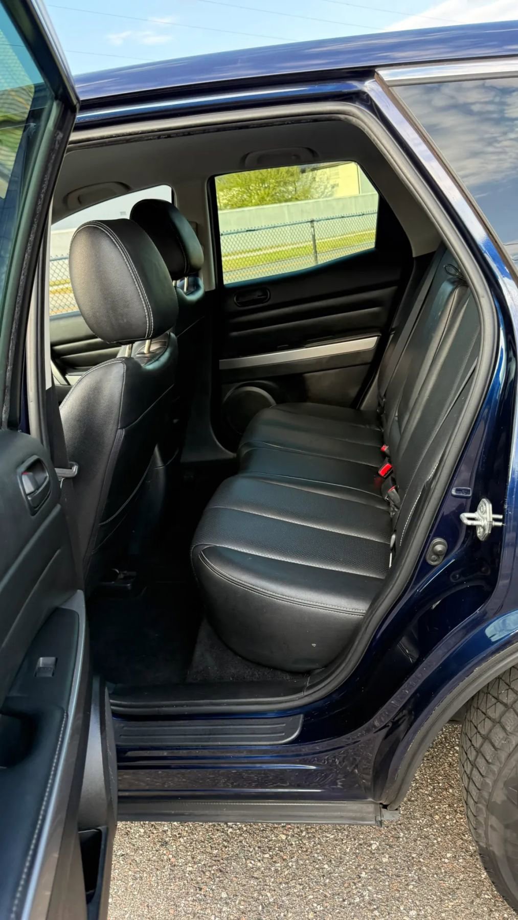 Used 2011 MAZDA CX-7 i SV FWD image 10