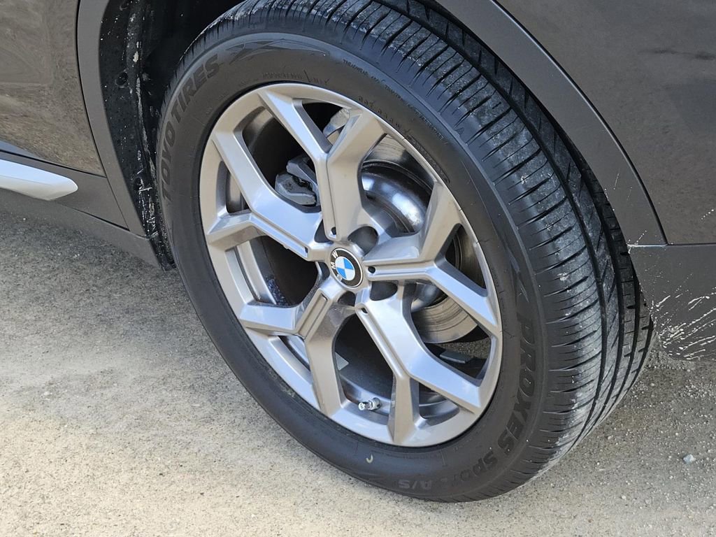 Used 2023 BMW X3 sDrive30i w/ Premium Package image 7