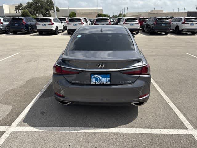 Used 2020 Lexus ES 350 w/ Accessory Package 2 FWD image 4