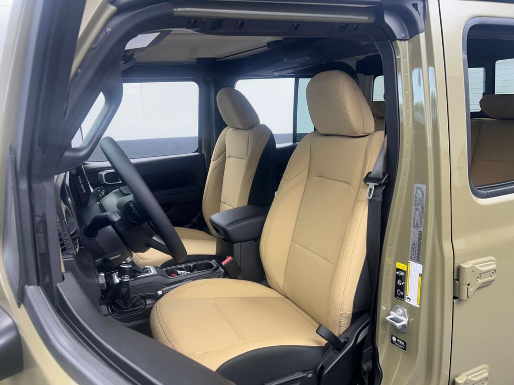 New 2026 Jeep Gladiator Willys AWD/4WD image 10