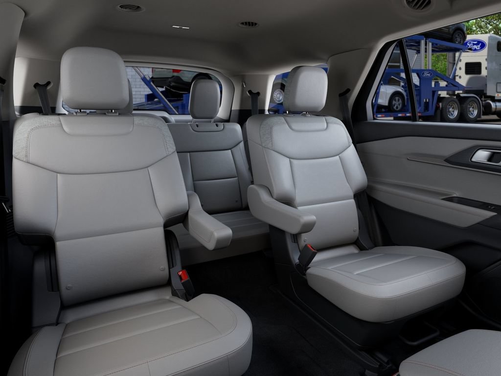 New 2027 Ford Explorer Active AWD/4WD image 13