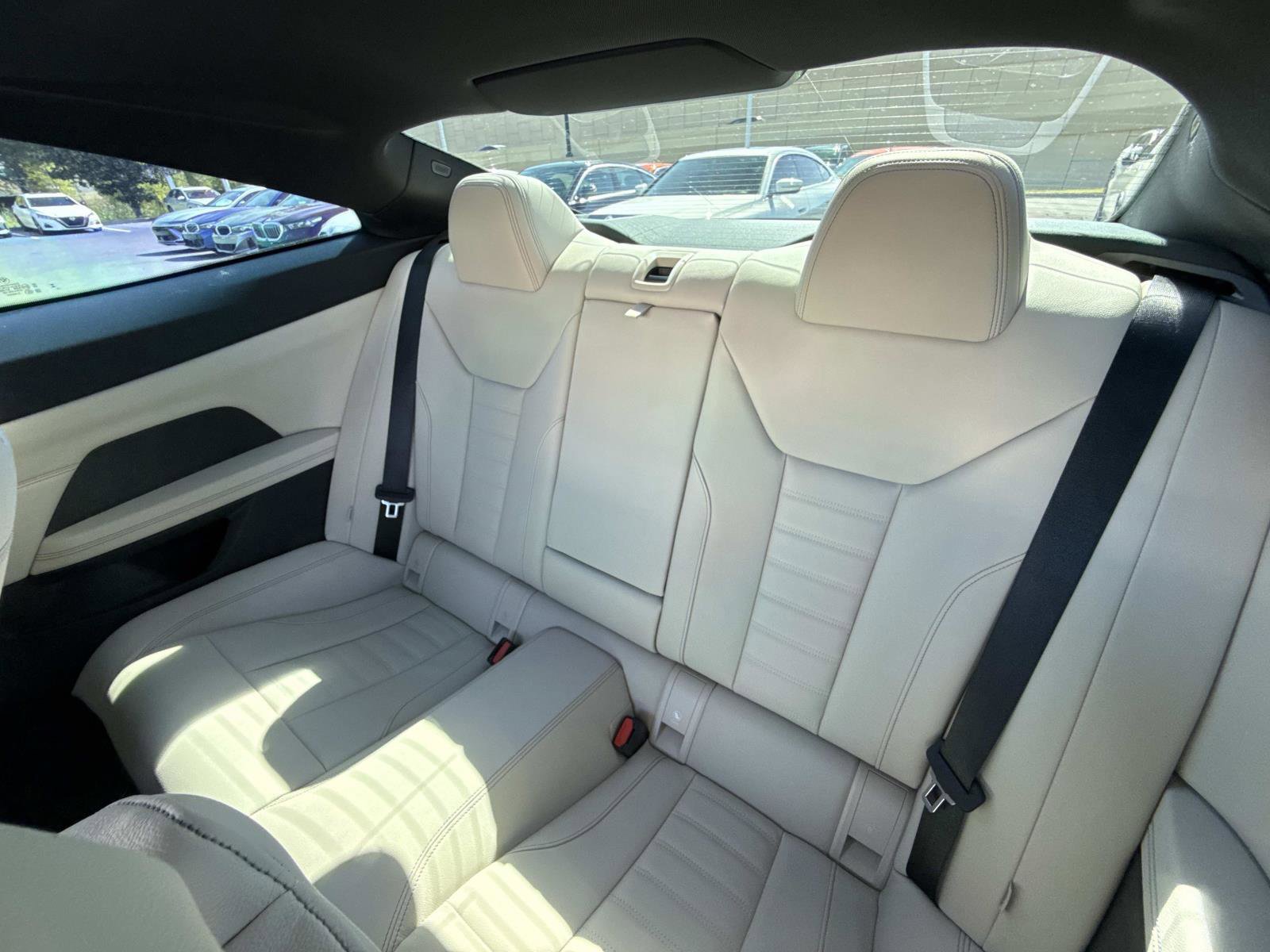 Used 2025 BMW 430i Coupe w/ Premium Package RWD image 15