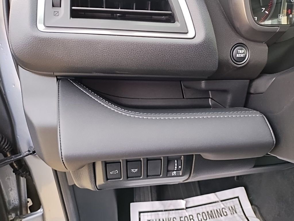 Used 2025 Subaru Ascent Limited image 25