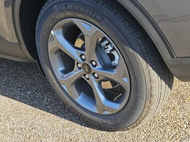 New 2026 Ford Escape ST-Line w/ Tech Pack #1 FWD image 5