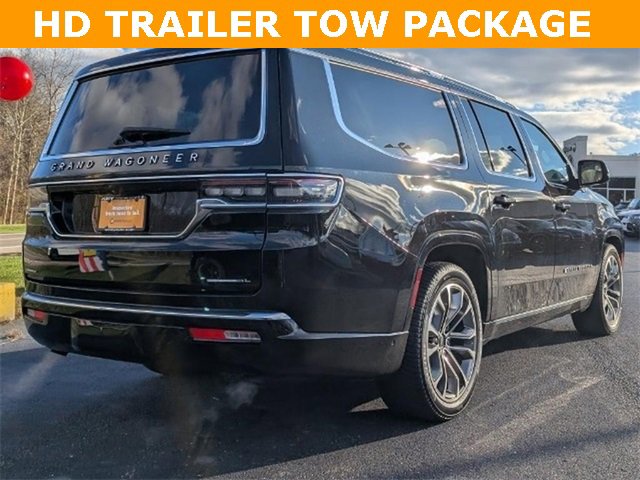 Used 2023 Jeep Grand Wagoneer L Series III w/ HD Trailer Tow Package image 5