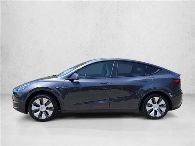 Used 2024 Tesla Model Y 2WD image 9