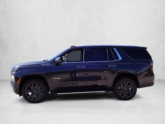 Used 2025 Chevrolet Tahoe High Country AWD/4WD image 2