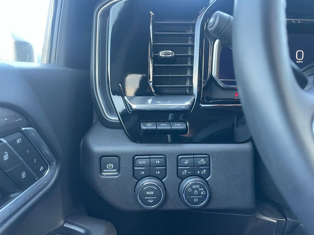 Used 2024 Chevrolet Silverado 2500 LTZ w/ LTZ Plus Package image 12