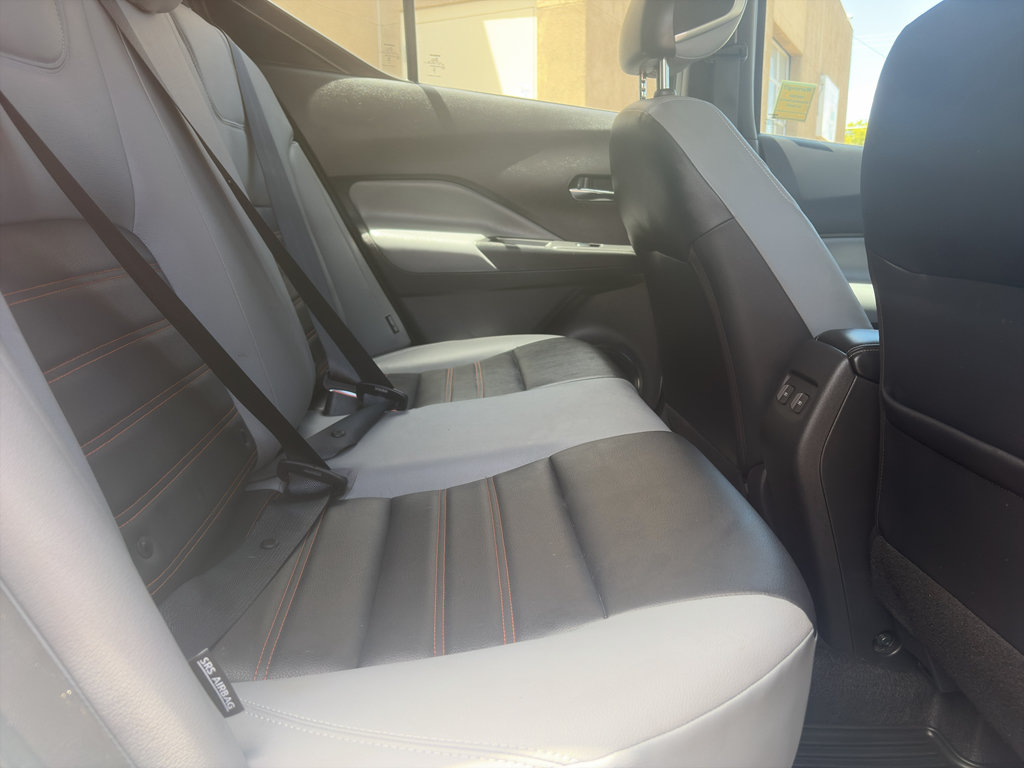 Used 2023 Nissan Kicks SR w/ SR Premium Package FWD image 22
