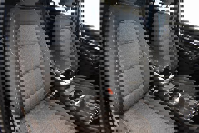 Used 2025 GMC Terrain Elevation image 6