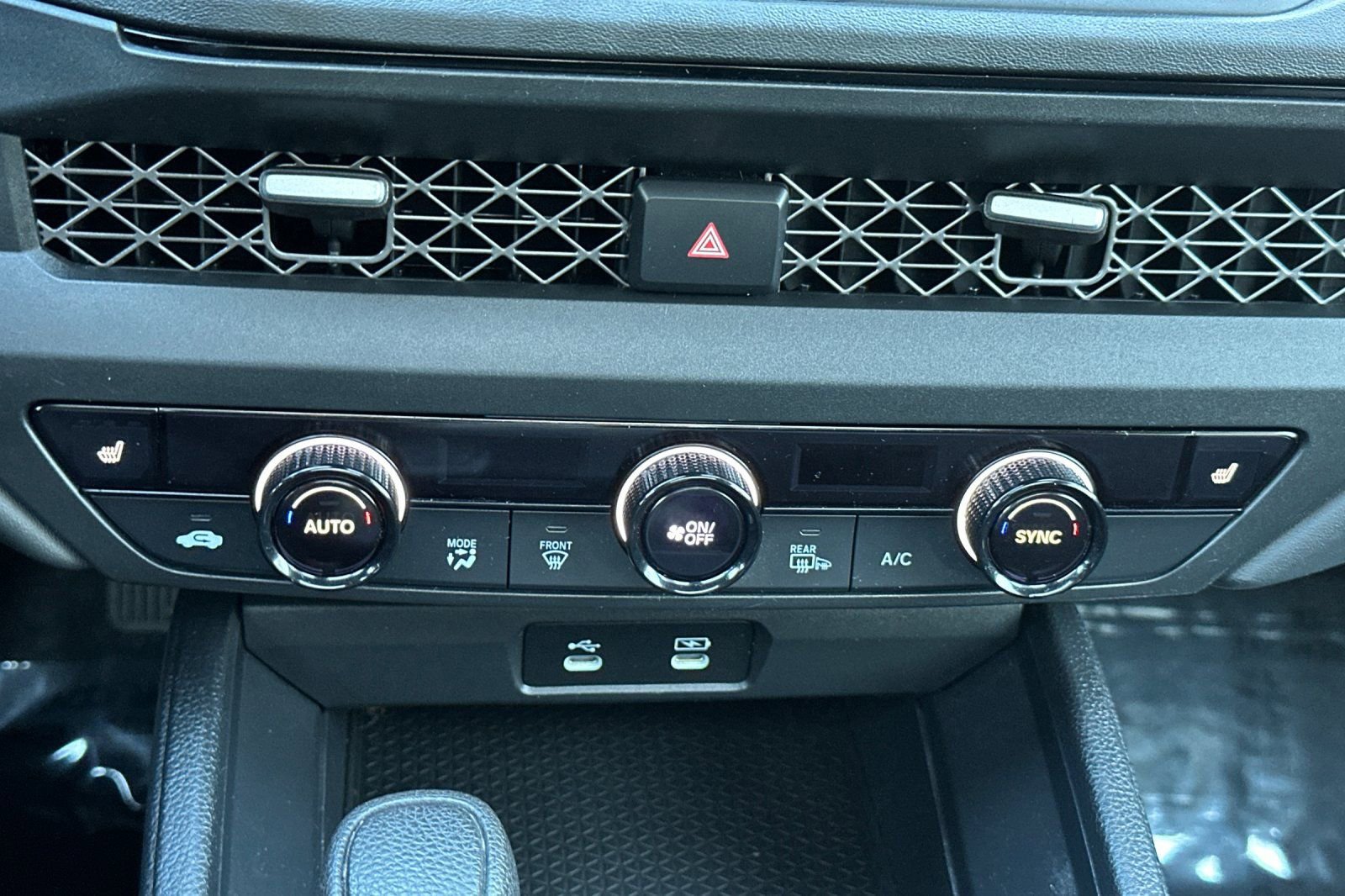 Used 2023 Honda Accord EX image 19