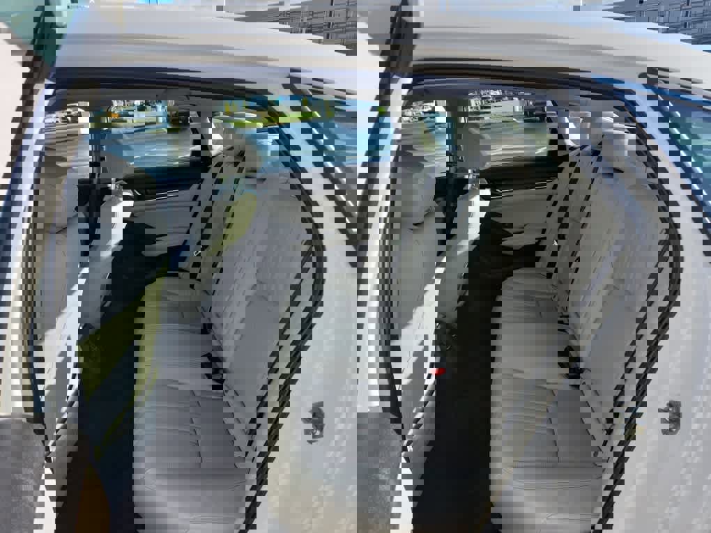 Used 2018 Honda Accord EX-L image 14