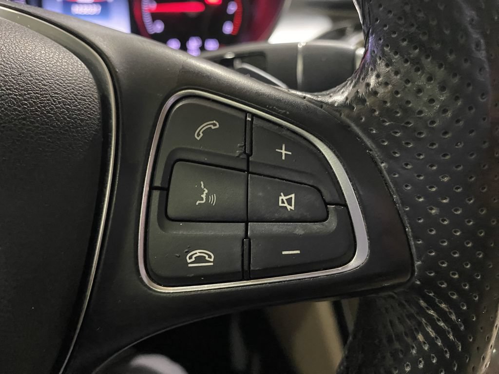 Used 2015 Mercedes-Benz C 300 4MATIC Sedan image 12