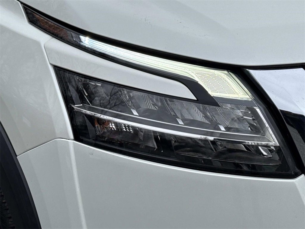 Certified 2022 Nissan Pathfinder SL w/ SL Premium Package image 29