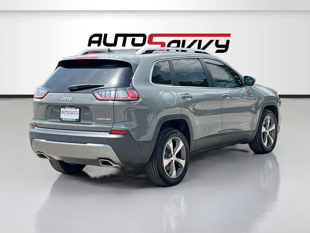Used 2019 Jeep Cherokee Limited w/ Technology Group FWD image 7