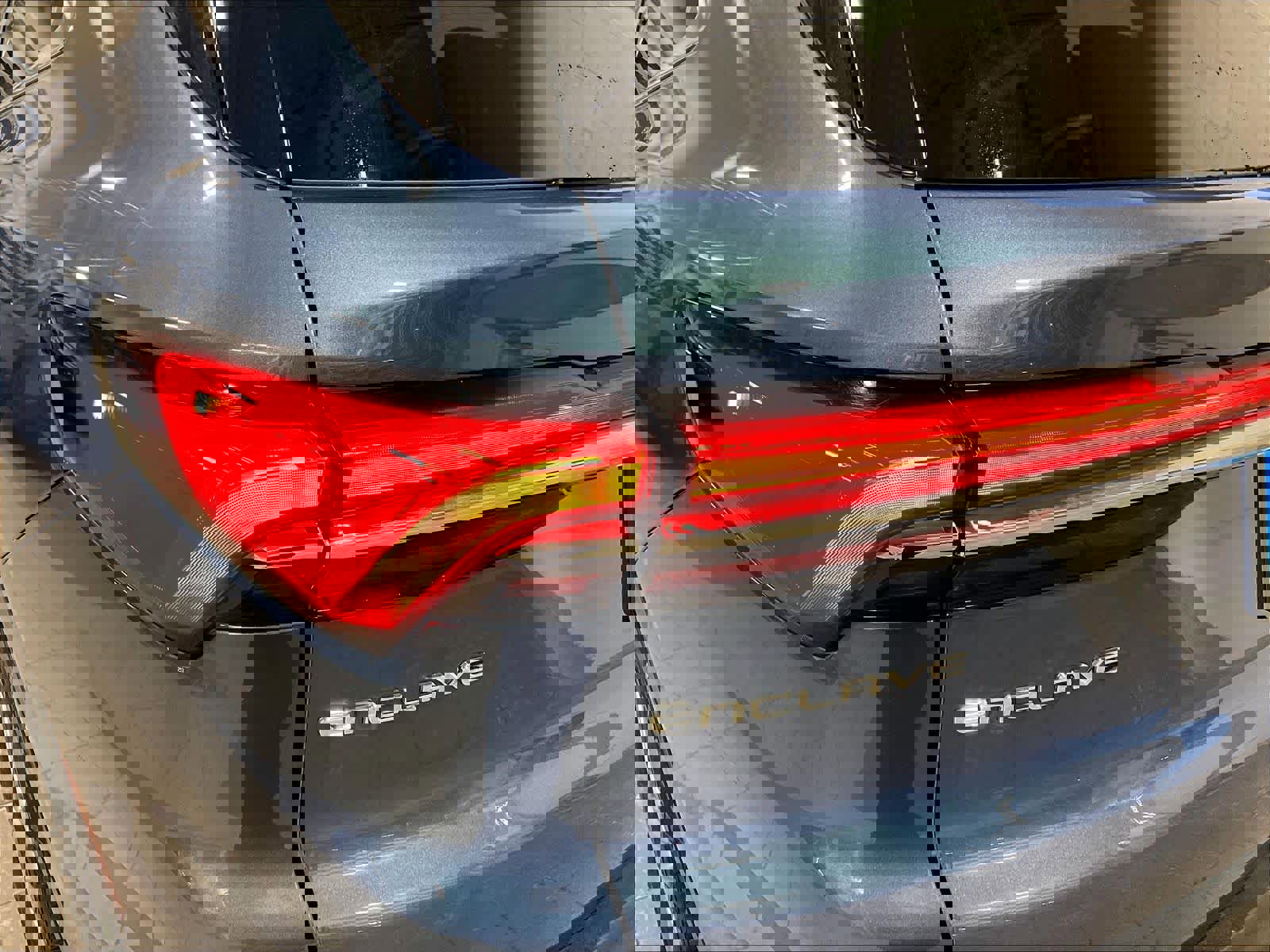 Used 2025 Buick Enclave Preferred image 32