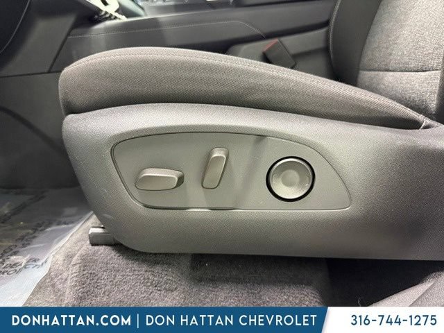 Used 2025 GMC Acadia Elevation FWD image 11
