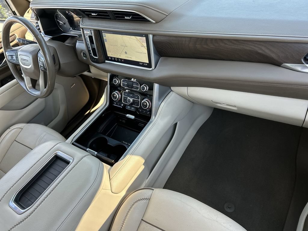 Used 2021 GMC Yukon Denali AWD/4WD image 29