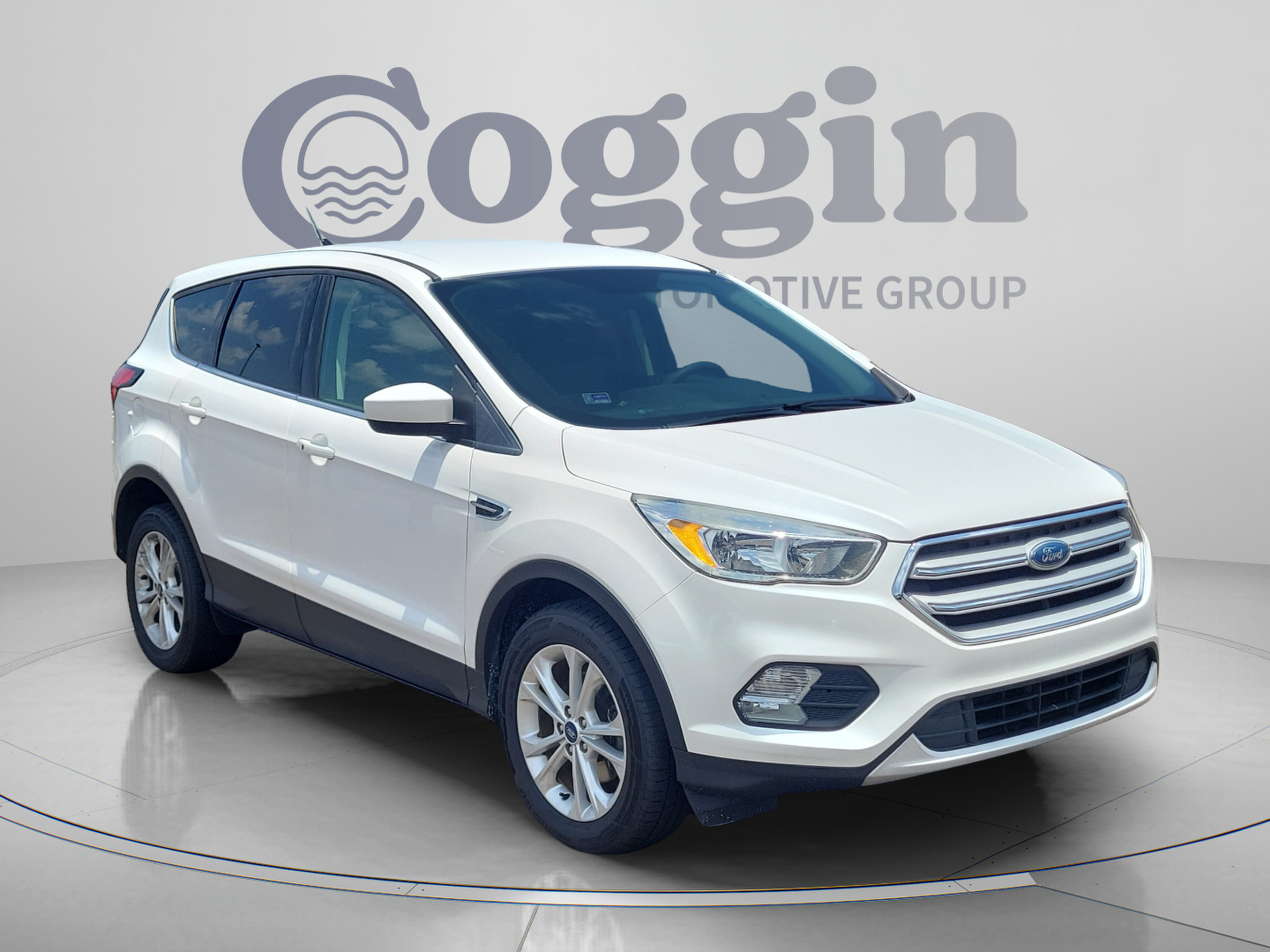Used 2019 Ford Escape SE FWD image 7