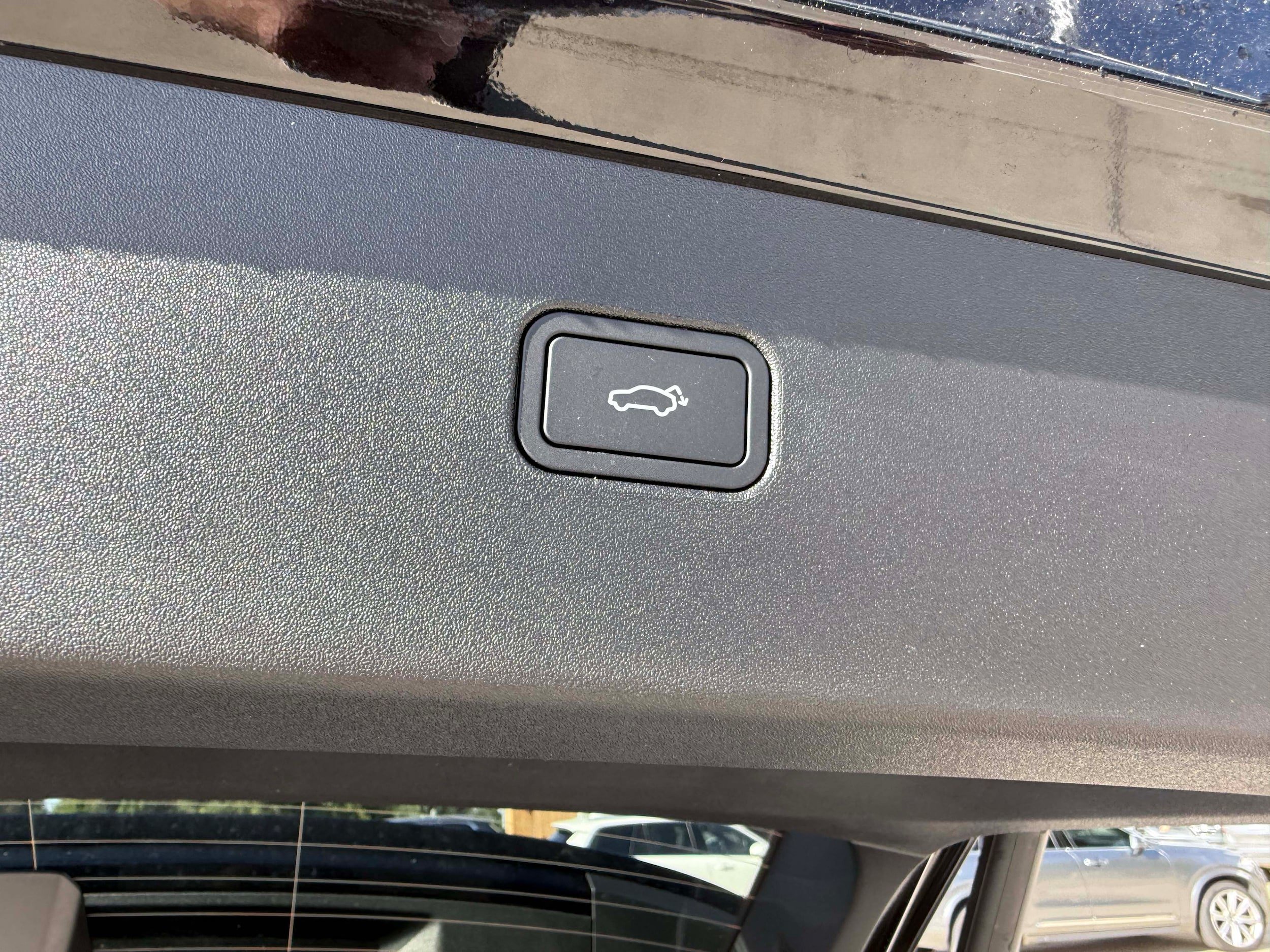 New 2026 Volvo EX30 Ultra w/ Protection Package Premier AWD/4WD image 22