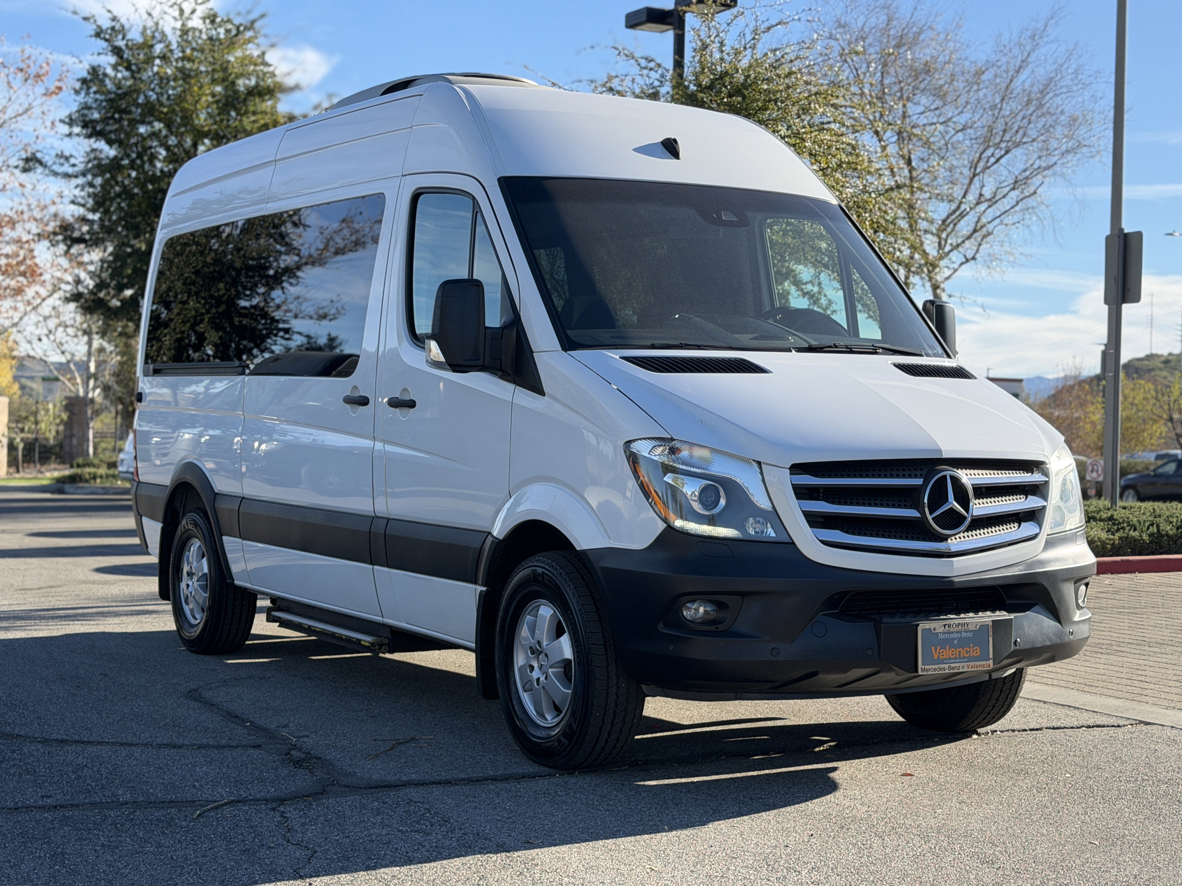 Used 2017 Mercedes-Benz Sprinter 2500 image 5
