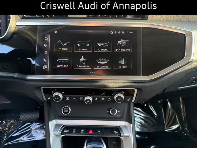 Certified 2025 Audi Q3 2.0T Premium Plus w/ Premium Plus Package AWD/4WD image 18
