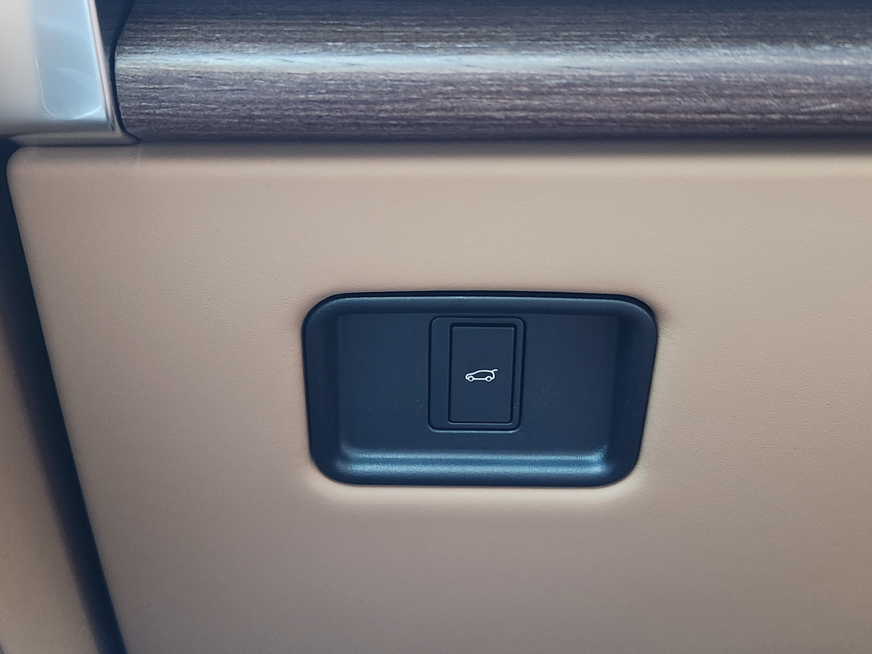 New 2026 Land Rover Range Rover SE AWD/4WD image 15