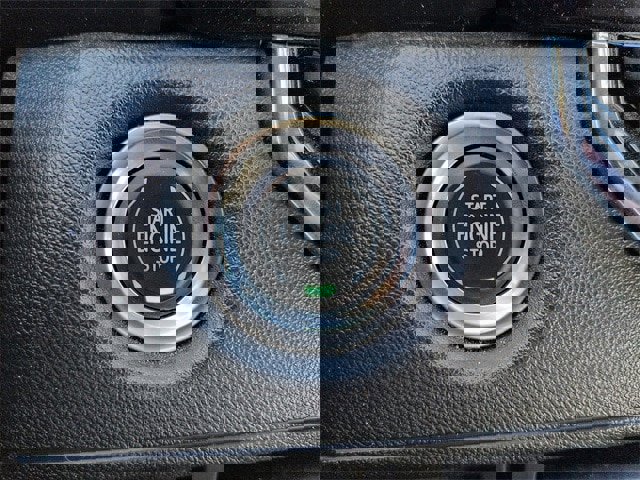 Used 2023 Chevrolet Colorado Trail Boss w/ Technology Package image 21