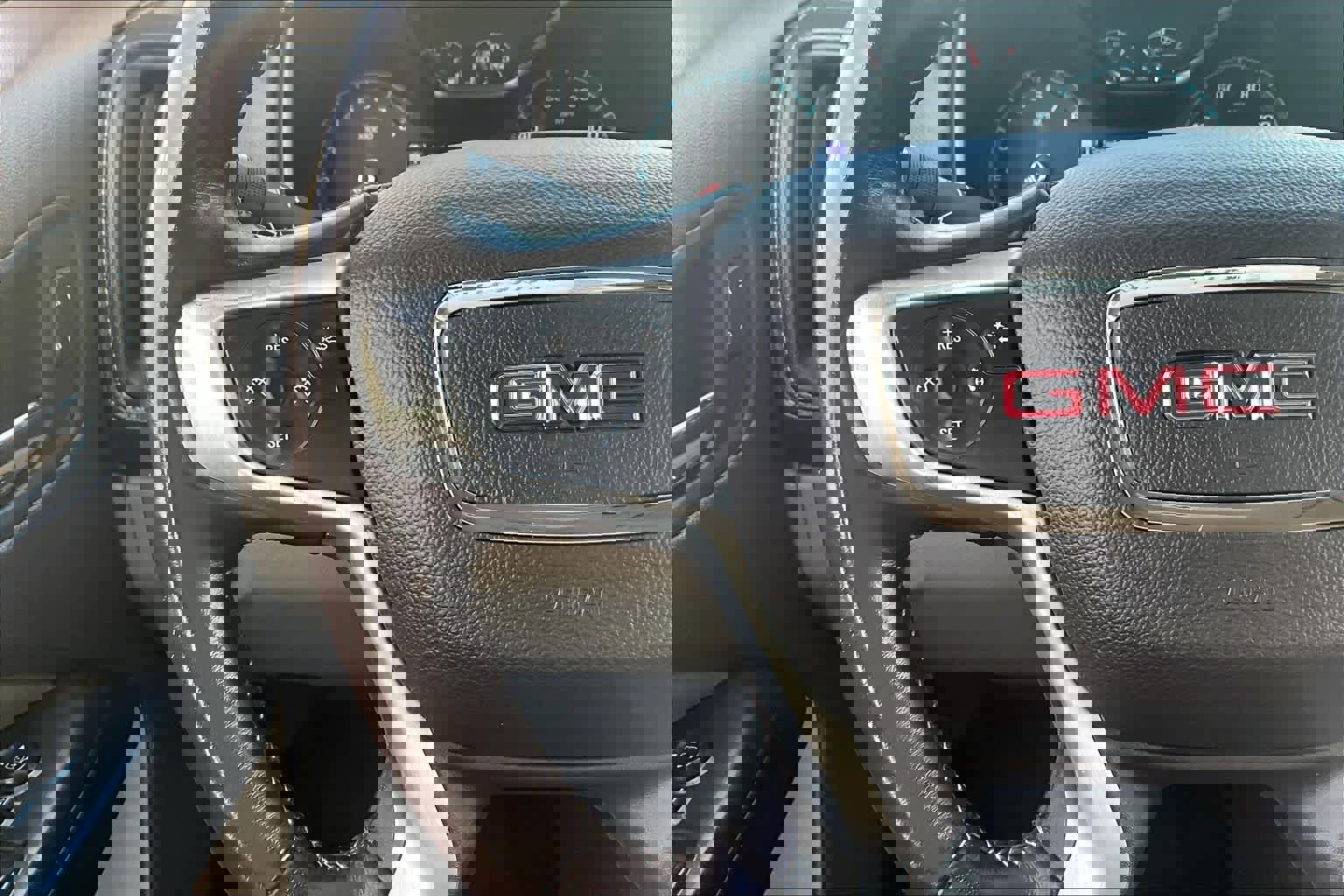 Used 2017 GMC Canyon SLT w/ Driver Alert Package image 24