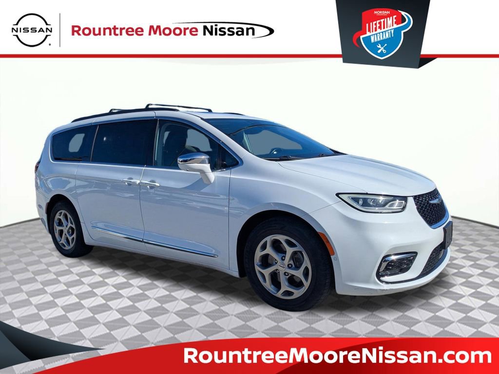 Used 2022 Chrysler Pacifica Limited FWD image 1