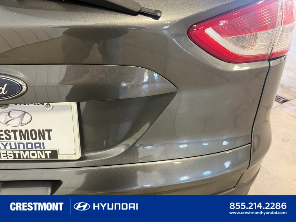 Used 2016 Ford Escape S image 12