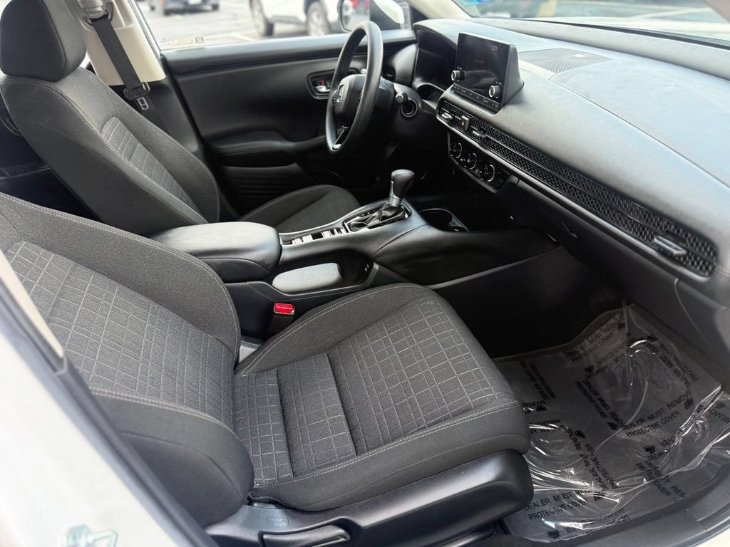 Used 2024 Honda HR-V LX image 23