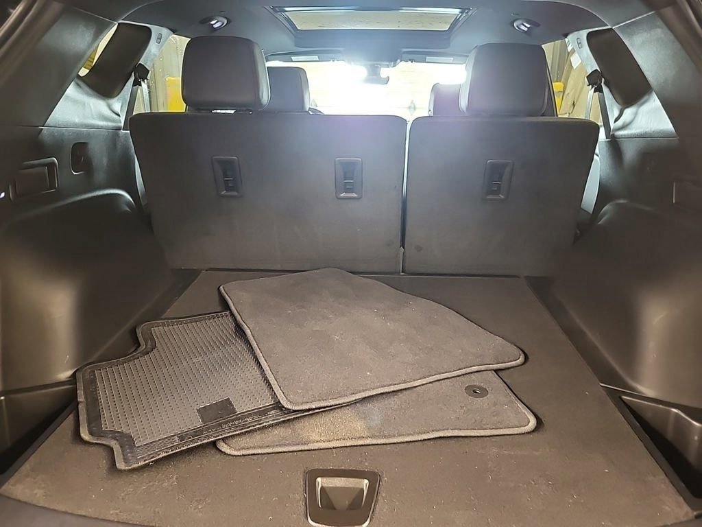 Used 2023 Chevrolet Blazer RS w/ Driver Confidence II Package image 10