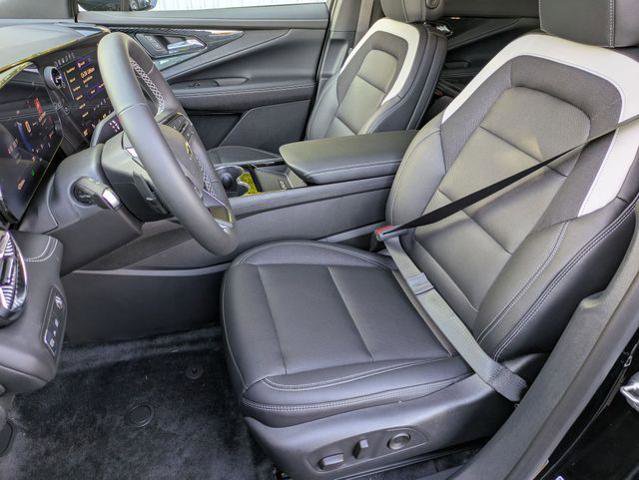 New 2026 Chevrolet Blazer EV LT image 11