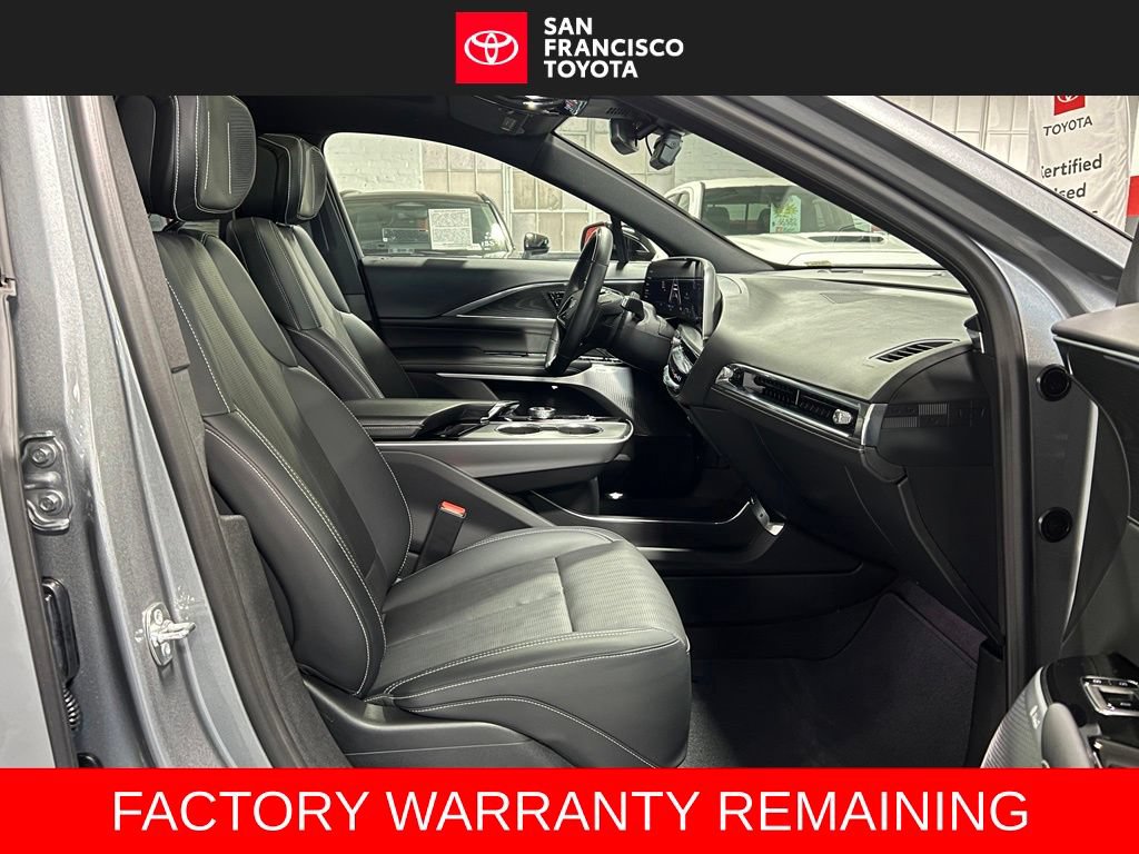 Used 2024 Cadillac Lyriq Luxury RWD image 21