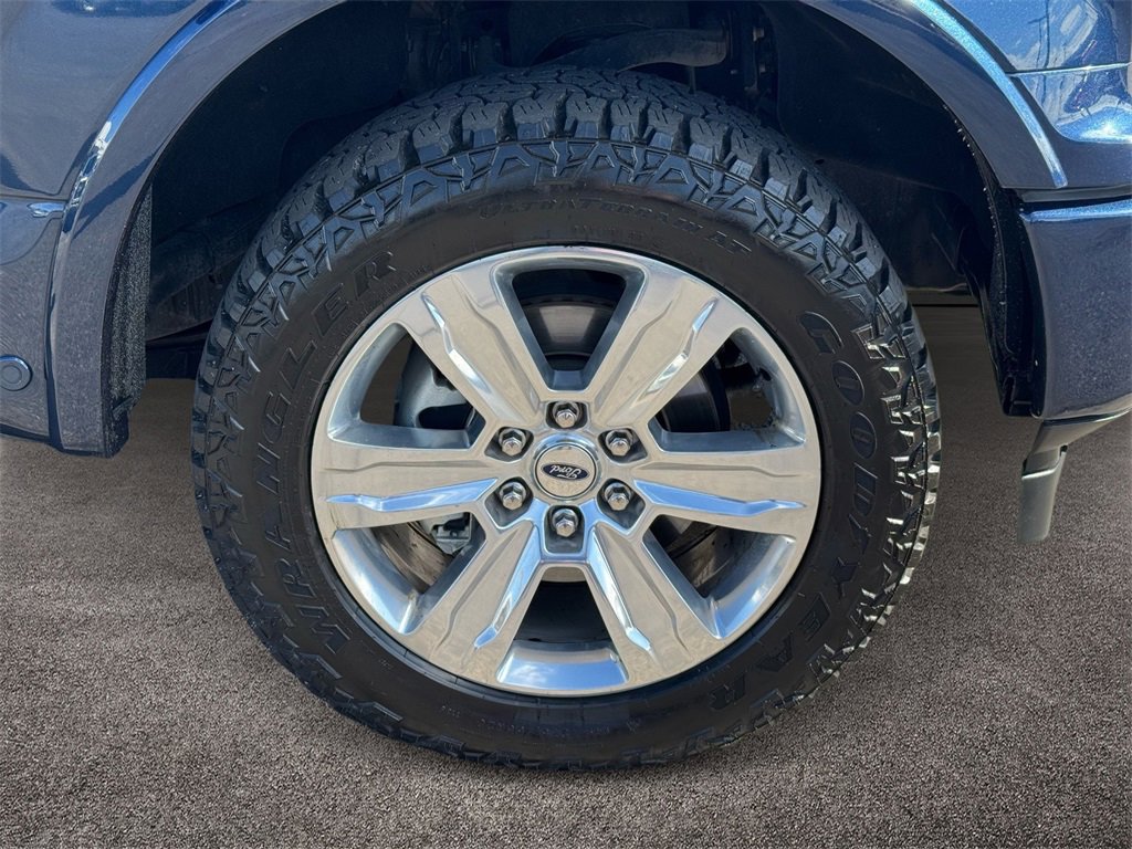 Used 2020 Ford F150 Platinum w/ Equipment Group 701A Luxury image 6